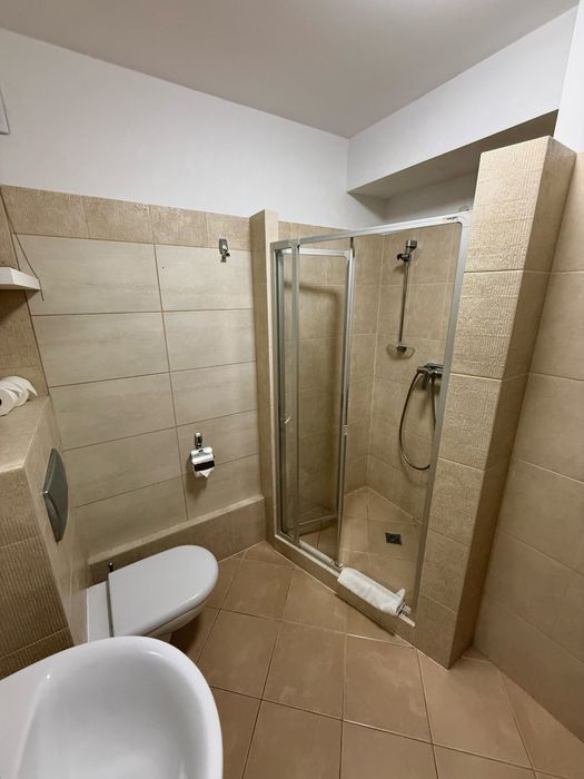 APARTAMENTY Noclegi nad morzem w Hotelu Maloves przy plaży BEZPOŚREDNIO