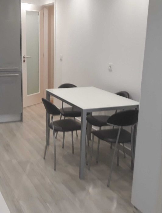 Mesa cozinha e 4 cadeiras