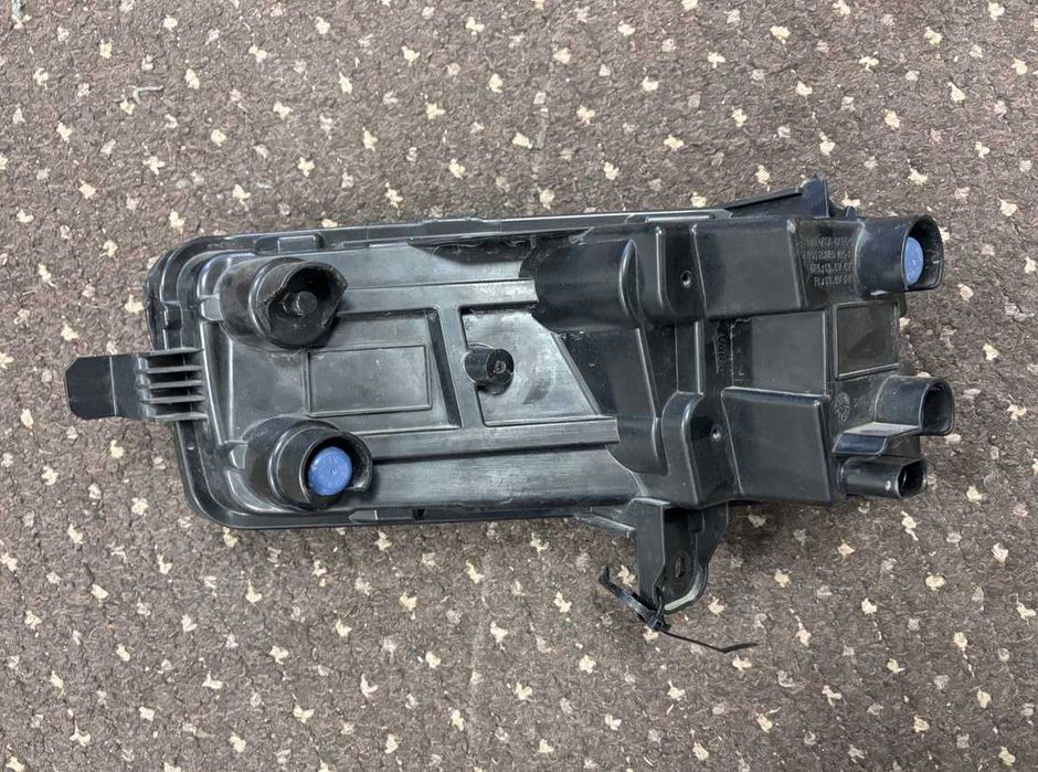 Lampa halogen prawy led drl vw polo vi 2g 17-