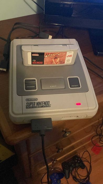 SNES (completa e 100% funcional) + 4 comandos + Jogos e acessórios64584638822530122