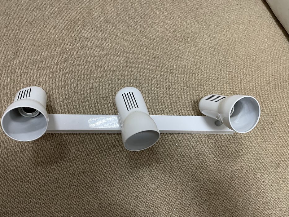 Світильник / лампа направленний