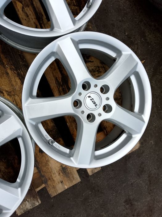 Felgi aluminiowe Ford Volvo 16 5x108