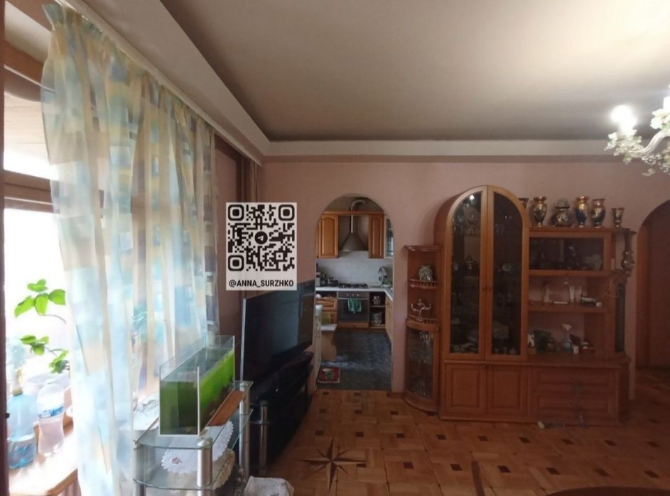 3 к  СТАЛИНКА  Пр. Науки  Павлово Поле, метро 23 августа, м Бот.сад   Центр  Срочно