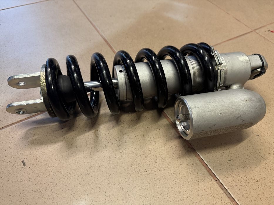 Amortyzator tył Honda Transalp XL700V