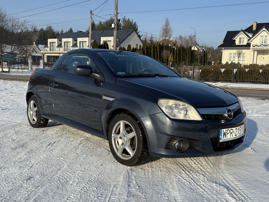 Tigra 1.8, II właściciel, serwis, bezwypadkowy, pełna opcja, zadbany