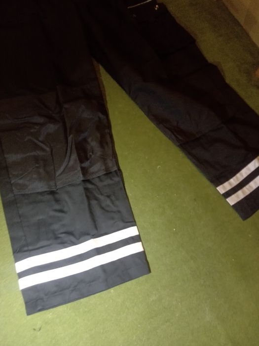 Продаю брюки рабочие,новые р-р 62