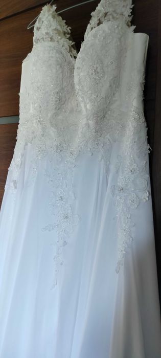 Suknia ślubna biała L/XL