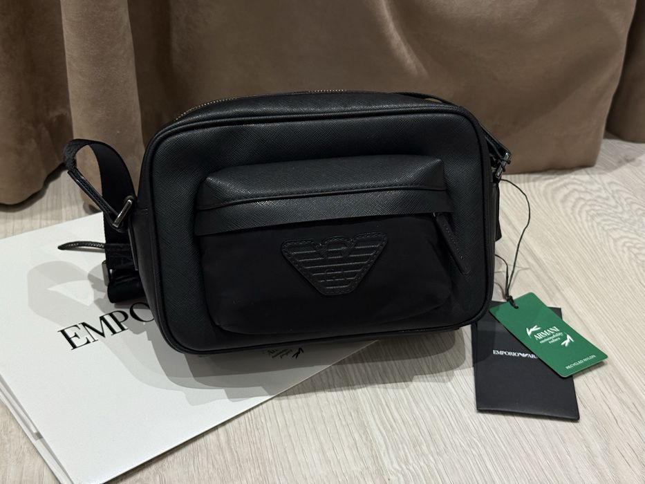 Оригінальна сумка Emporio Armani. Сафянова шкіра. Ідеальна!