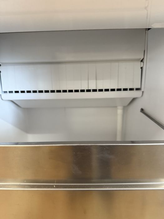 Maquina de gelo BREMA Cubo 45 kg Garantia e instalação