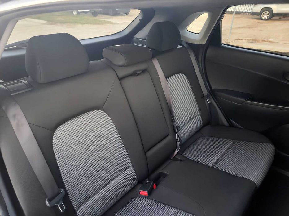 Hyundai Kona SEL      2019