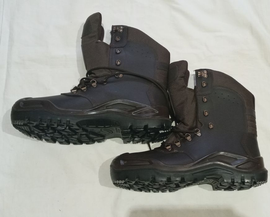 Мужские сапоги зимние 44 р..новые.