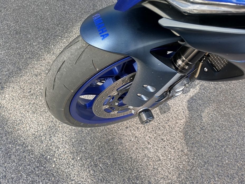 Vendo Yamaha YZF -R1