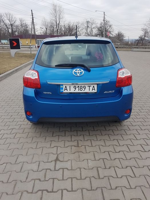 Продам  Toyota Auris