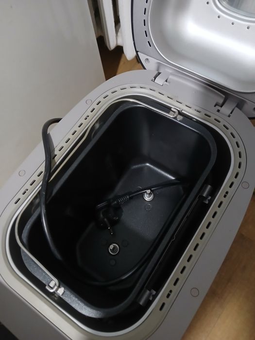 Хлібопічка Tefal