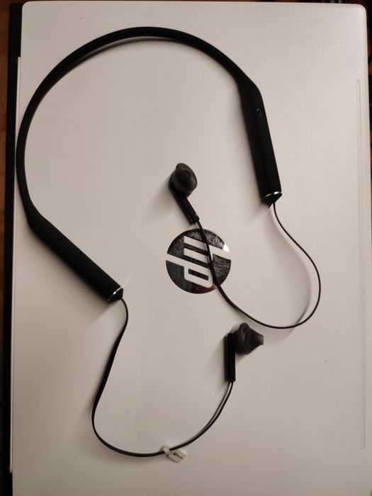 Eleganckie słuchawki Urbanista Rome bluetooth bezprzewodowe. Nowe.