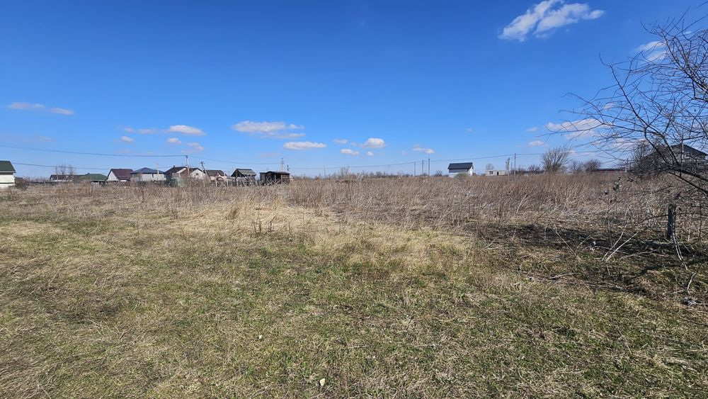 Ділянка 10 соток на ІВАНА НЕЧАЯ ( ДРУЖБИ НАРОДІВ)