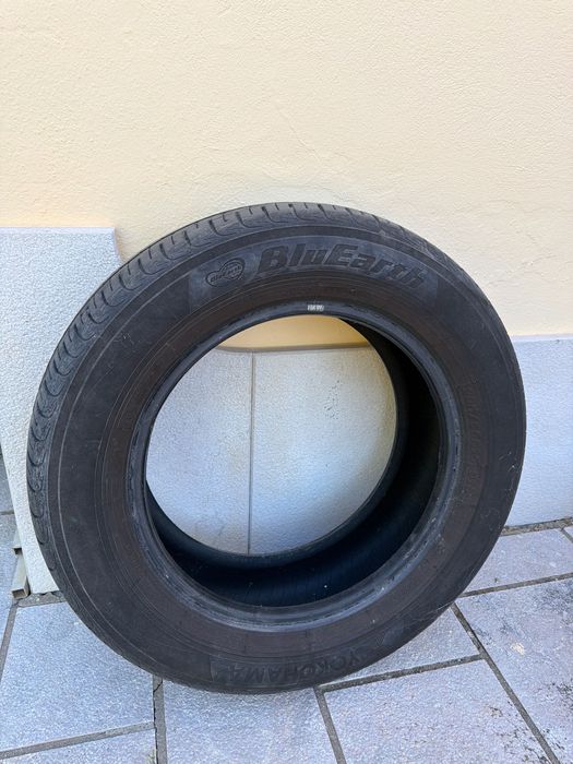 Pneu Yokohama BlueEarth 205/60 R15 91H