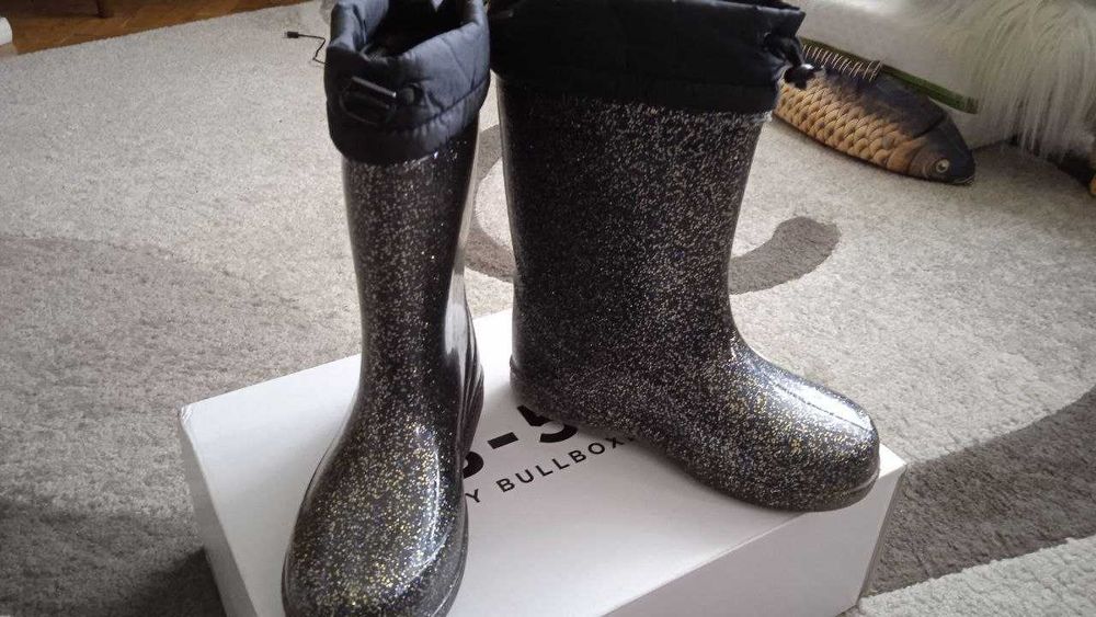 Резиновые сапожки