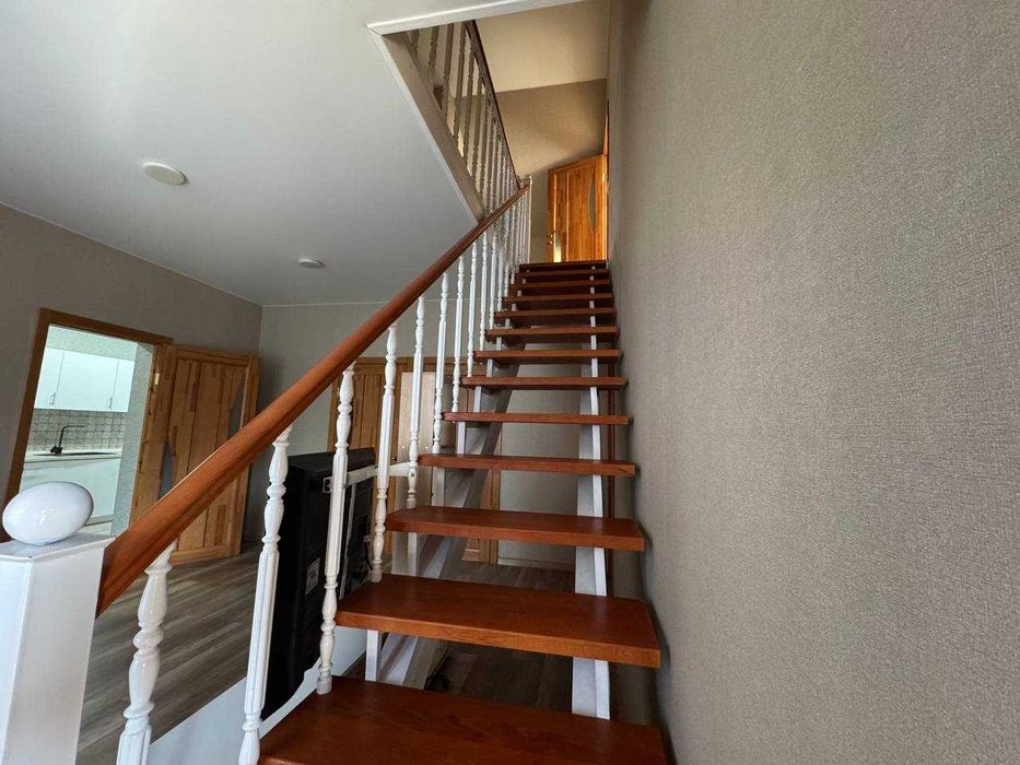 Продам Великий Будинок 166м2  з Ремонтом Виїзд на Киів 10 хв