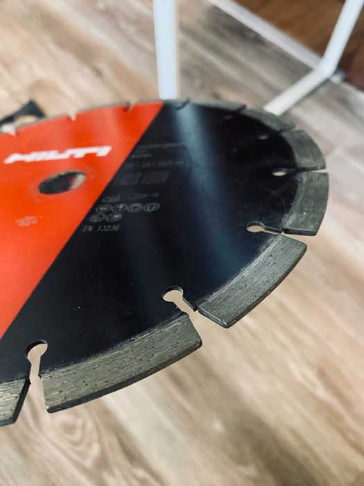Професійний алмазний диск HILTI DC-D 230/22 UP