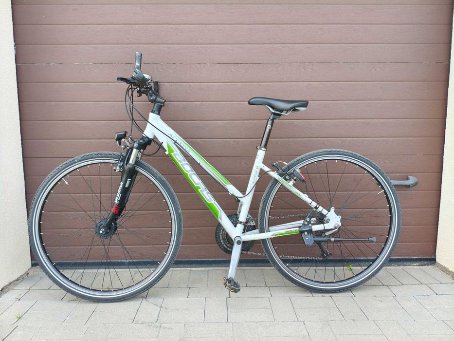 Rower trekkingowy Bocast shimano Acera rama 45 cm