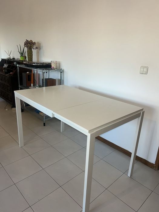 Mesa pequena extensivel