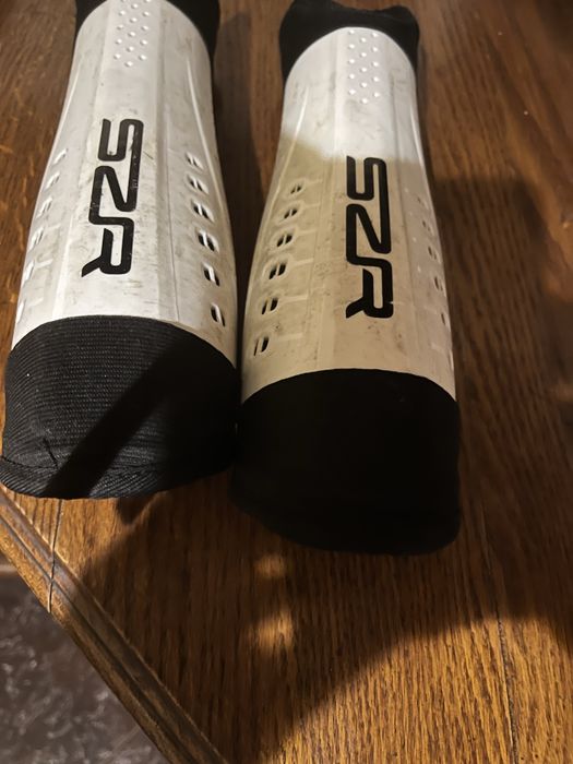 Захисні щитки для спорту