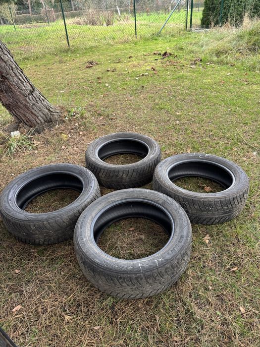 Opony zimowe 225/55/18 225/55 R 18 zima komplet nokian 8 letnie