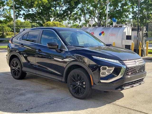 2023 Mitsubishi Eclipse Cross LE