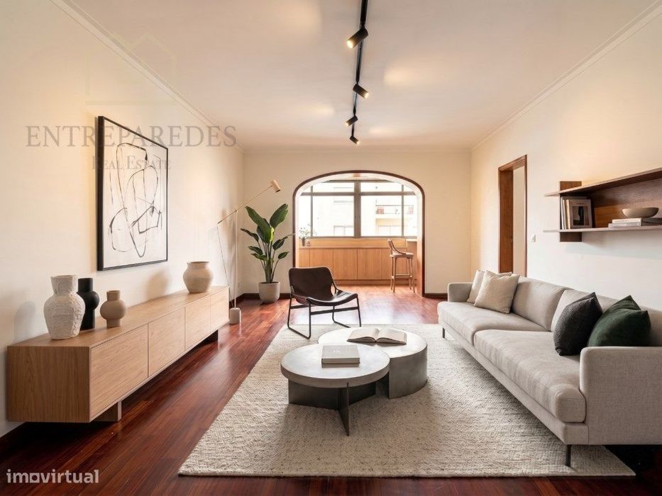 Apartamento T3 com garagem em Espinho - Anta (Rua 19), para comprar...