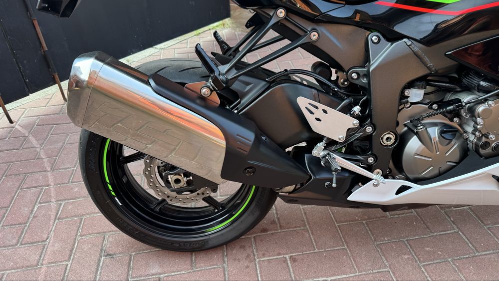Kawasaki ZX-6 RA 2022 рік Кавасакі