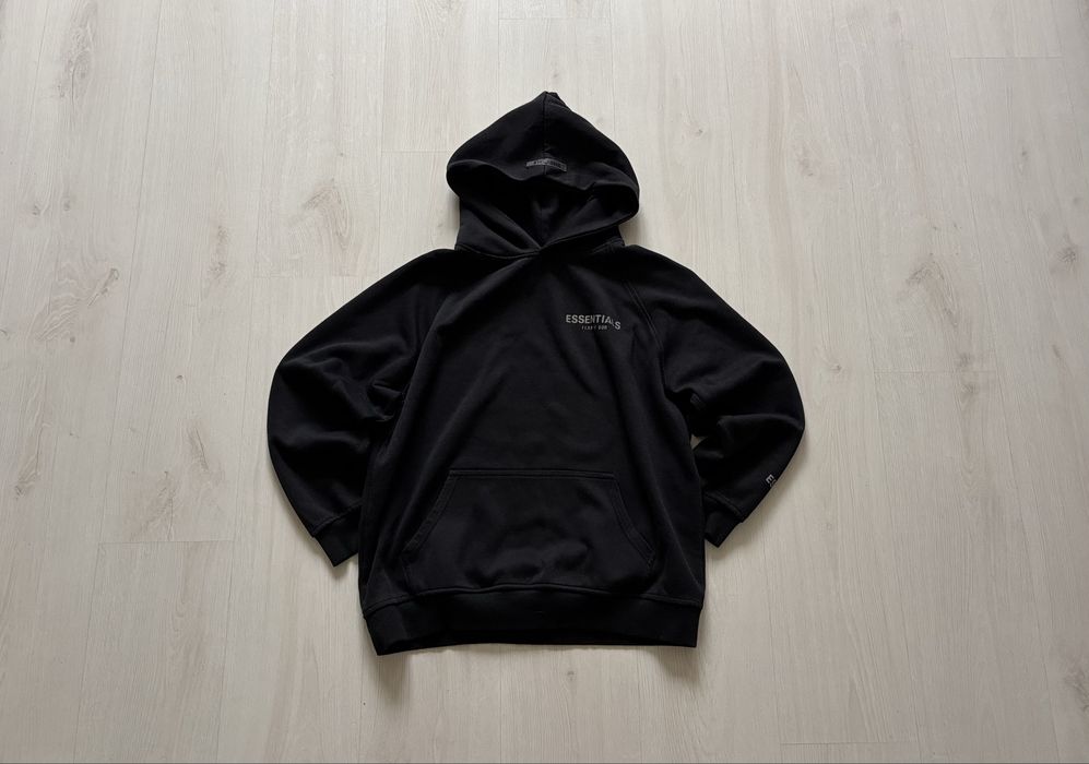 Худи essentials black