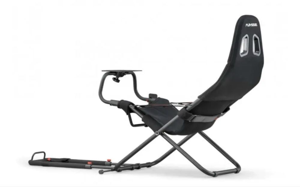 Vendo conjunto de volante + pedais e cadeira