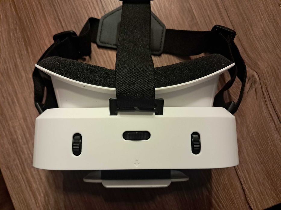 nowe okulary VR 3D brak paragonu trochę uszkodzone pudełko