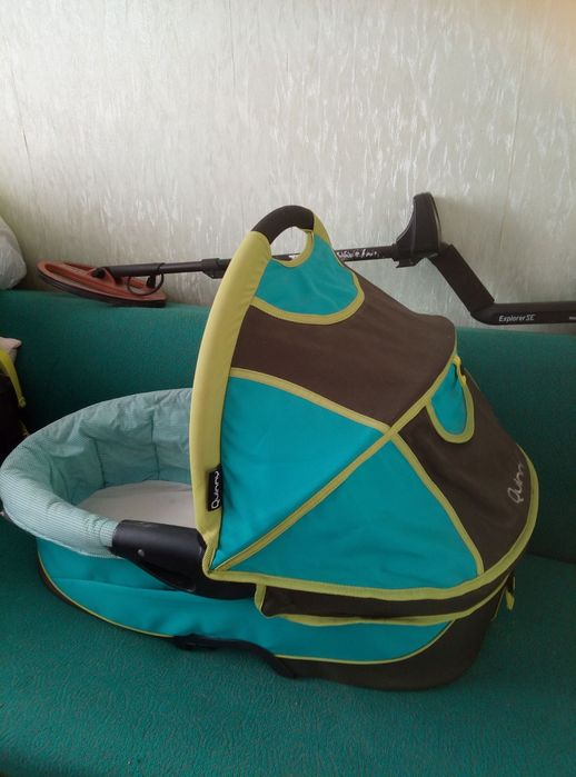 Коляска quinny speedi 3 в 1