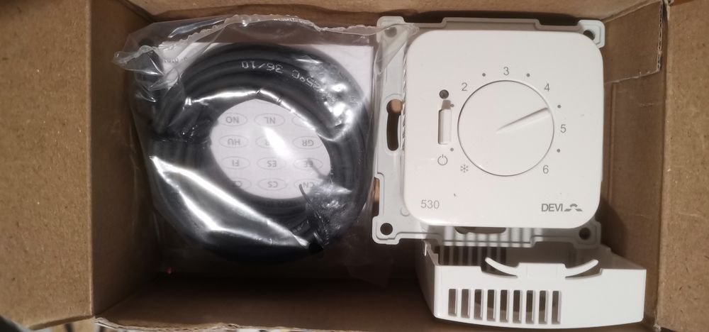 Czujnik temperatury regulator  Danfoss DEVI  530 Nowy