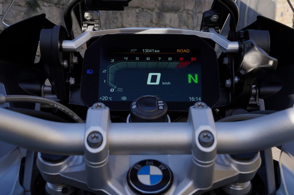 BMW 1250 GSA  (SÓ 13.000 KMS)