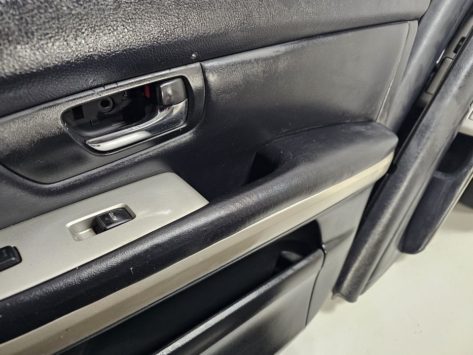 Дверні карти обшивки дверей Lexus RX 300/330/350/400 2002-2008 р.в.
