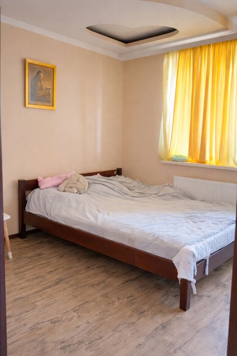 Продається двокімнатна квартира в м.Коломия