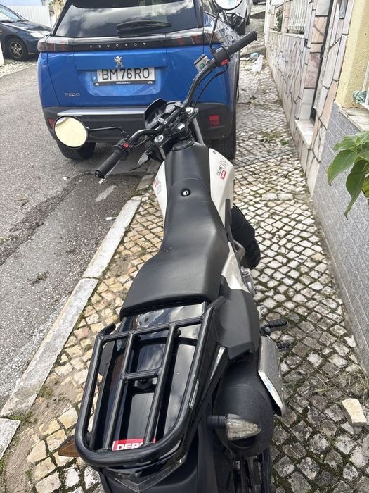 Moto derby cross city