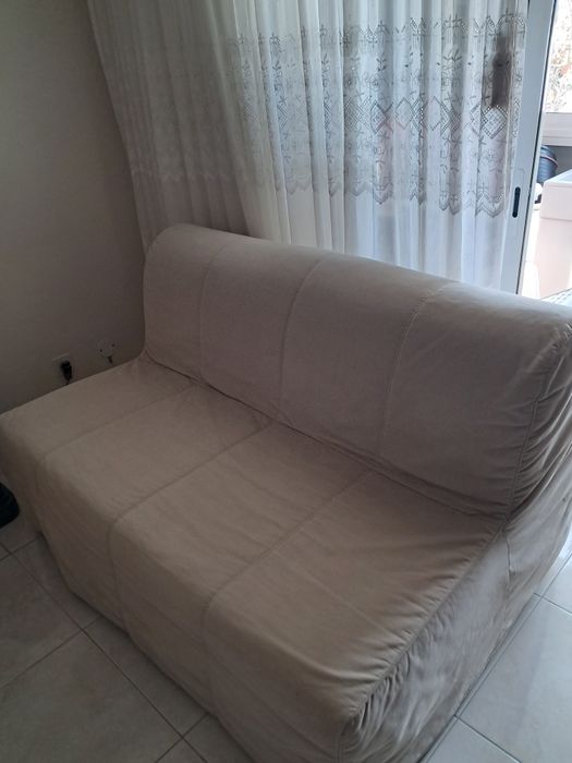 Vendo sofá-cama 2 lugares
