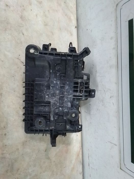 Caixa De Alujamento De Bateria Opel Corsa D (S07)