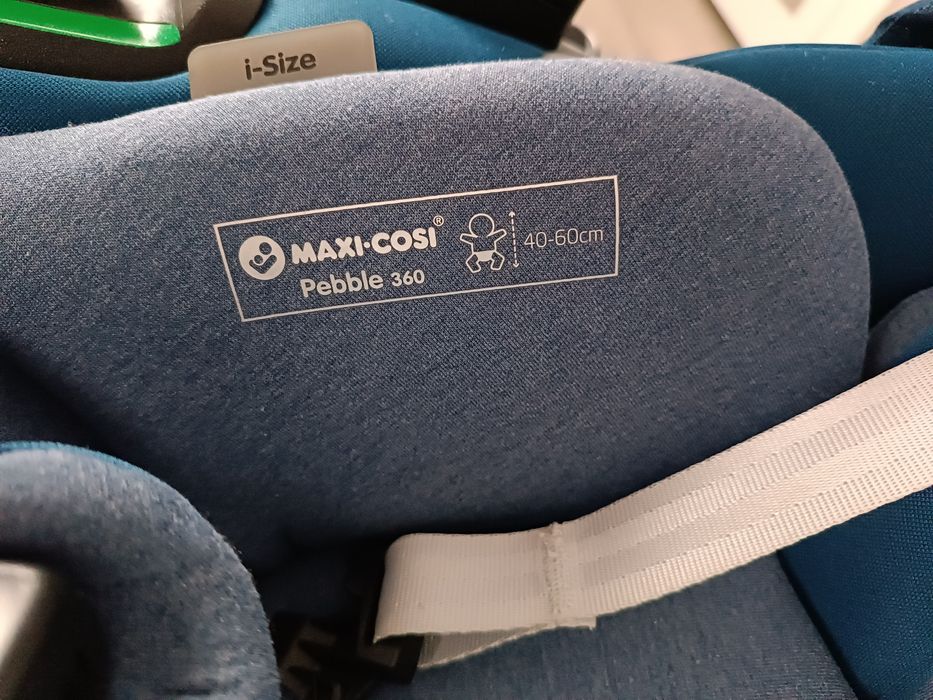 Автокрісло MAXI-COSI Pebble 360  В ідеальному стані