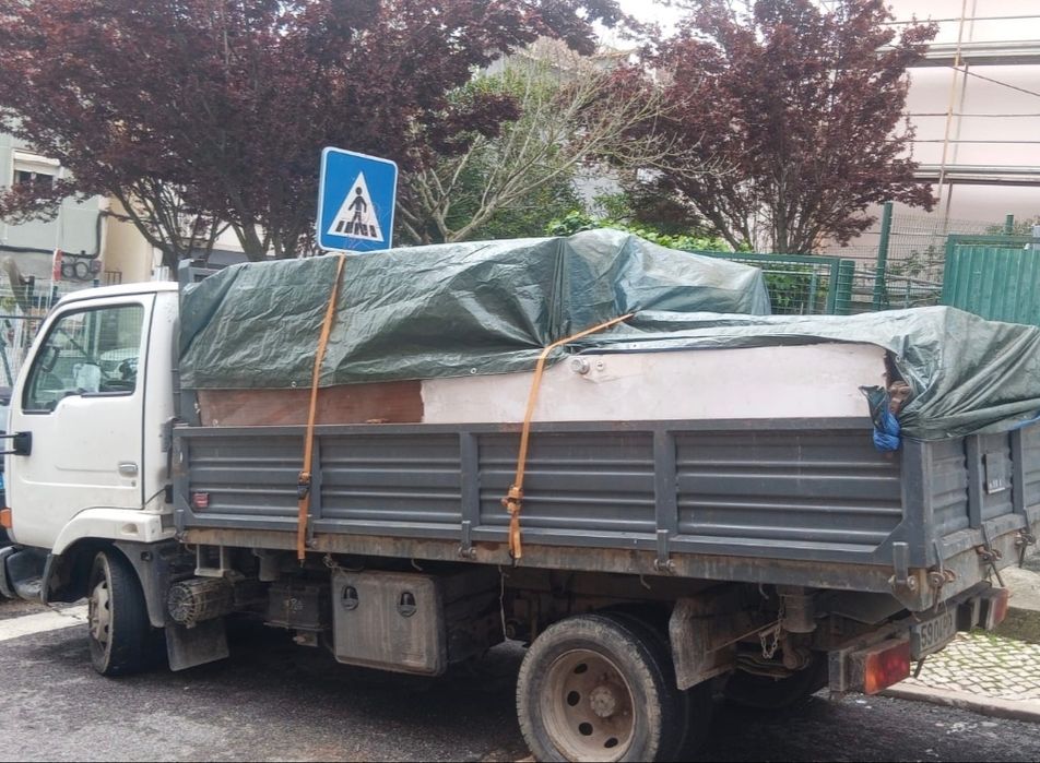 CONTENTORES e CARRINHAS p/recolha de entulho e resíduos de jardinagem