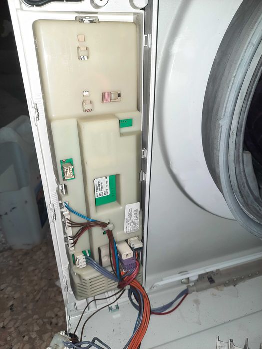 Pralka BOSCH FD 8902 - części, silnik sprawny.