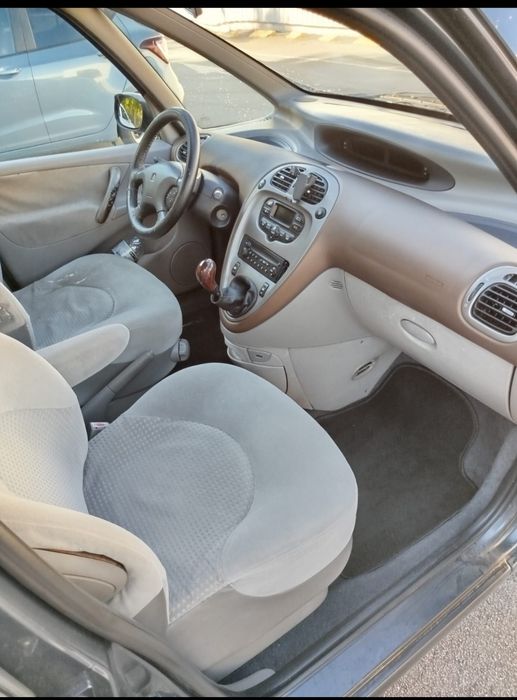 Carro - Citroën Xsara Picasso