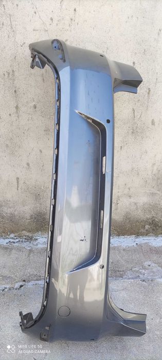 Para-choques traseiro VW Golfe V7.