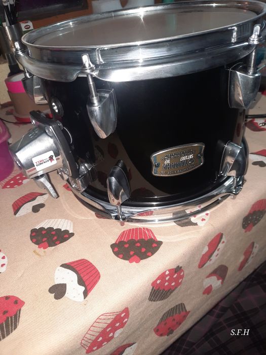 Vendo tom 10" yamaha stage custom