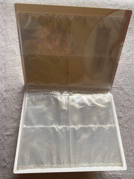 Binder Pokémon - 4 slots