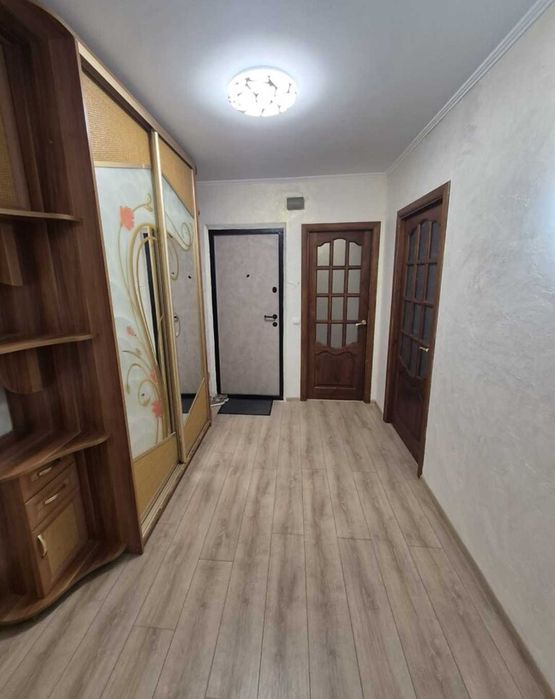 Продам 3-комнатную чешку на Черемушках, парк Горького